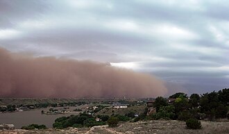 ハブーブ:乾燥地域で発生する激しい砂嵐