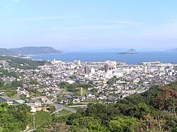 鷲羽山スカイラインから見た児島市街と瀬戸内海
