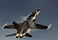 F/A-18実験機による飛行試験時の煙とタフトの様子