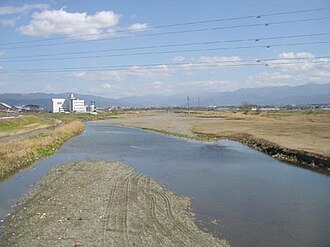 愛媛県の主要河川:重信川の地理と歴史的背景