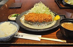 豚カツの定食