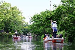 水郷(すいごう・すいきょう):河川や湖沼が織りなす水辺の景観