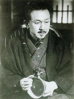 柳宗悦の生涯と民藝運動の展開