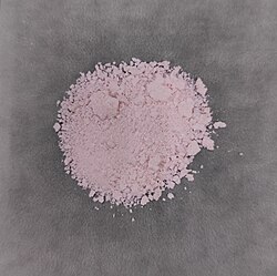水酸化エルビウム(III)の化学的性質と特徴