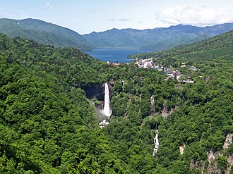 日光国立公園:自然と歴史が織りなす山岳景勝地