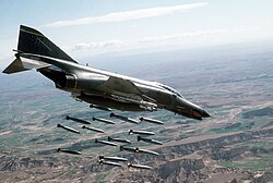 航空攻撃の歴史と戦術的変遷