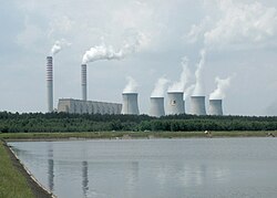 欧州最大の石炭火力発電所であるポーランドのベウハトゥフ発電所