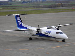 全日本空輸(エアーニッポンネットワーク)DHC-8 (Q300)