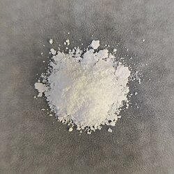 水酸化ルテチウム(III)の性質と化学的特性