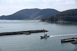防波堤の構造と役割