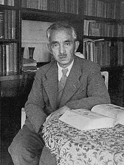 尾崎喜八:自然と音楽を愛した日本の詩人・随筆家
