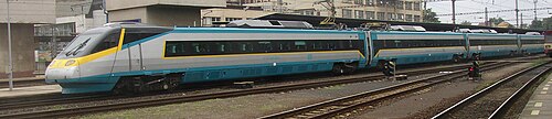 チェコ国鉄スーパーシティ:ペンドリーノを活用した看板特急列車