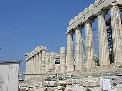 パルテノン神殿の大理石。ペンテリコの地で産出するものが柱に用いられた。