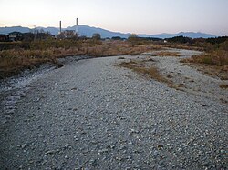 伏流水の基礎知識と水理学的特徴