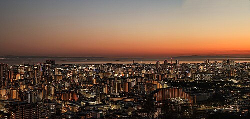 神戸市の展望螺旋橋：ヴィーナスブリッジの構造と歴史