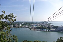 かんざんじロープウェイからの内浦と舘山寺温泉の風景