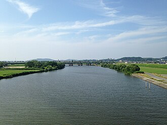 遠賀川:福岡県を流れる一級河川の概要と歴史