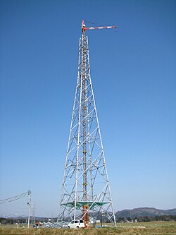 紅白塗装送電鉄塔