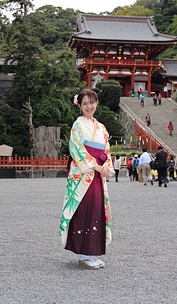 現代の神社における袴の着用例