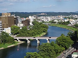 乙川と岡崎市街地の様子