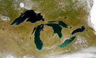 北米大陸の巨大淡水系:五大湖の地理と環境
