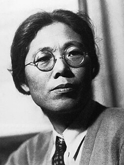 市川房枝:日本の婦人参政権運動を牽引した政治家