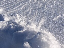 雪面の風紋