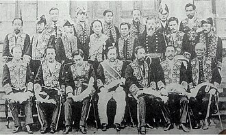 元老院議官の集合写真（1879年）
