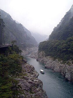 大歩危