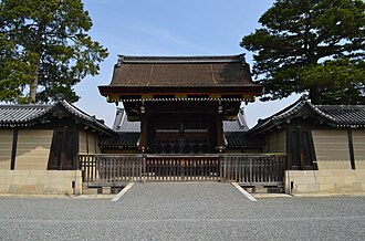 京都御所の歴史と建築様式:日本の宮廷文化を伝える皇室関連施設