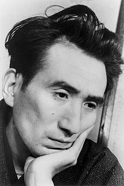 日本文学の巨匠:太宰治の生涯と作品世界