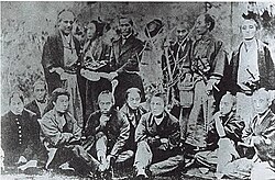 明治初年に撮影された集合写真