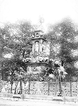 フェニアン記念碑、トロントのクィーンズ公園、1890年頃