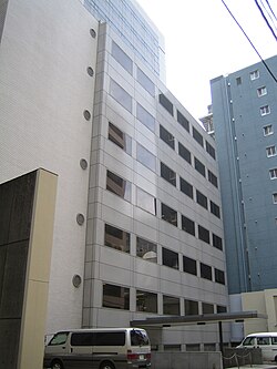 岩波書店:日本の学術・文化を支える老舗出版社