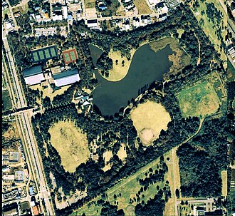 洞峰公園:つくば市の都市公園