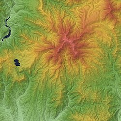 武尊火山の火山体地形図