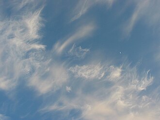 もつれ雲の気象学的特徴と分類