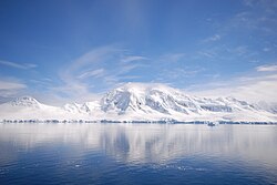 南極大陸の雪原
