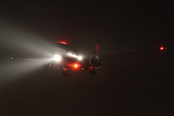 ボーイング 777 の着陸灯、 航行灯 、アンチコリジョンライト
