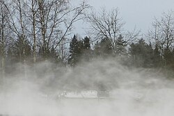 吹雪と地吹雪の気象メカニズム