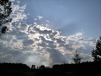 不透明雲(雲の変種)の概要と特徴