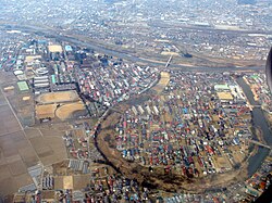 三日月湖の地形形成過程と特徴