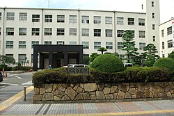 川崎市役所 旧本庁舎 正面(標石)