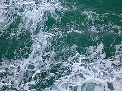 シンガポールの海面