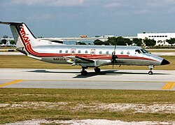 同型機のエンブラエル EMB-120