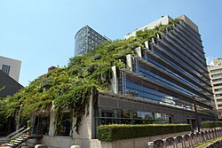 アクロス福岡 ステップガーデン