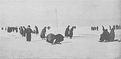1912年の諏訪湖でのスケート