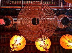 香港文武廟の大型渦巻き線香