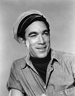 名優アンソニー・クインの生涯と映画キャリア