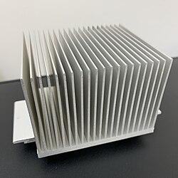 ヒートシンク ストレートタイプ（CPU用）